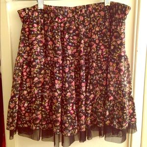 Flower mini skirt