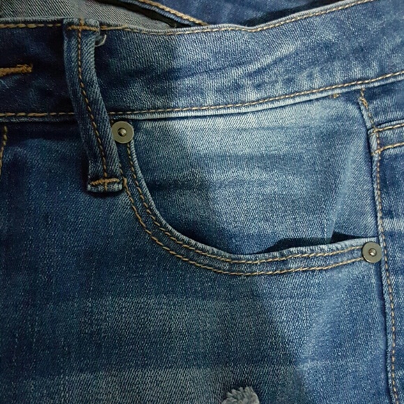 Distressed Ripped Skinny Jean - Picture 2 of 4