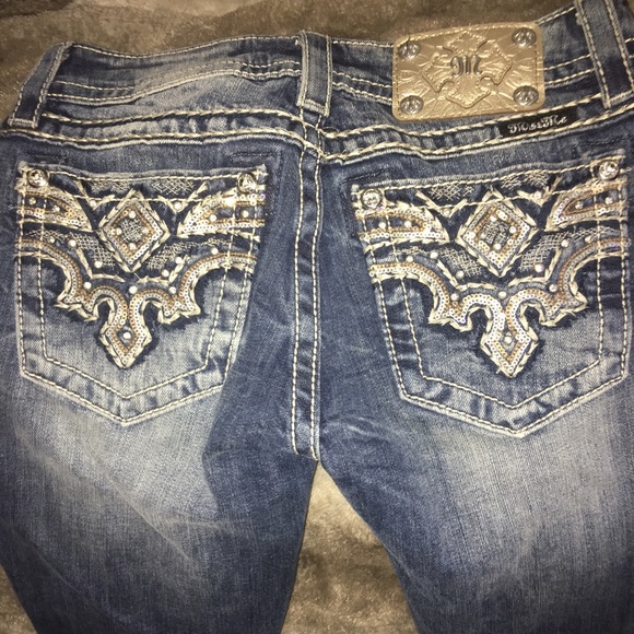 SOLD - Picture 4 of 4