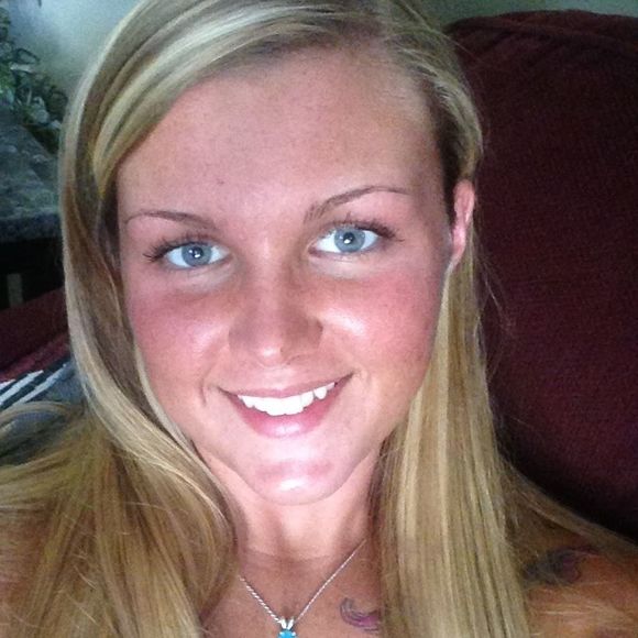 Meet your Posher, Brianna