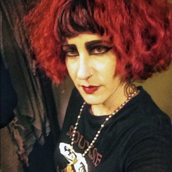 Meet your Posher, Sandi
