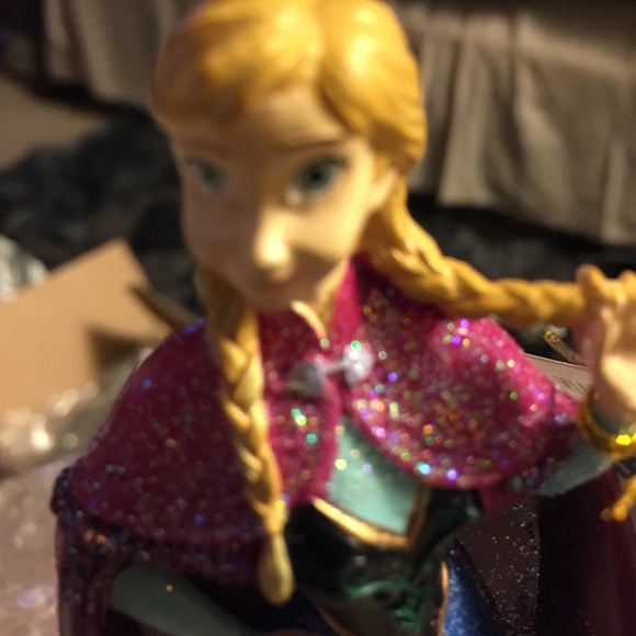 ANNA FIGURINE - Picture 3 of 4