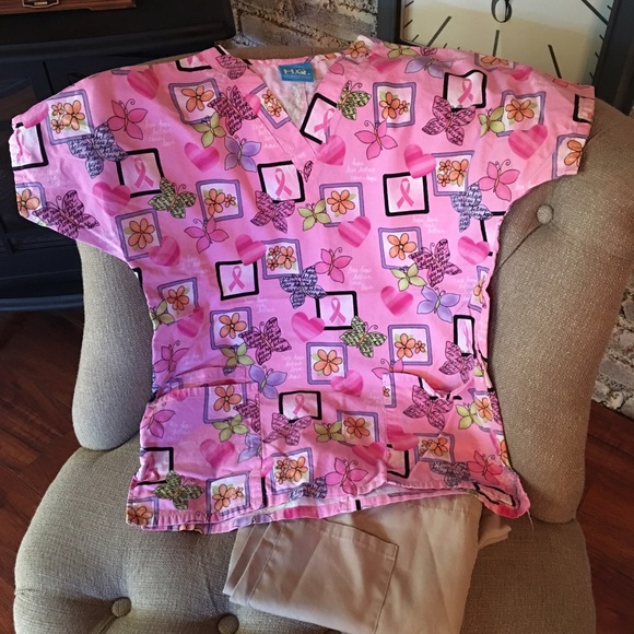 Pink medical scrubs support cancer size xs - Picture 2 of 3