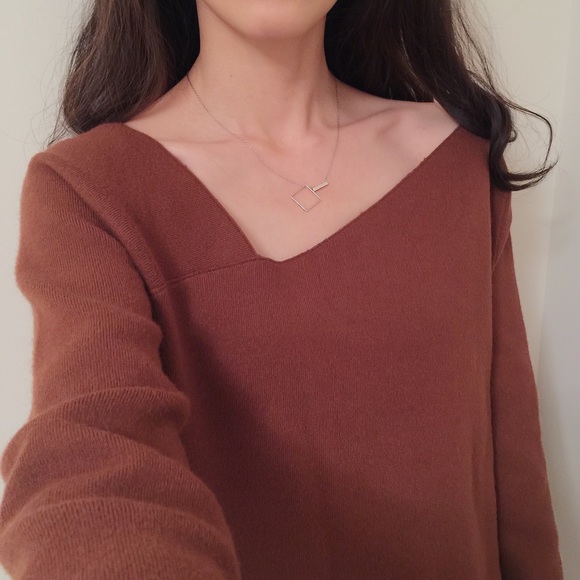 Zara Asymmetrical sweater - Picture 3 of 4