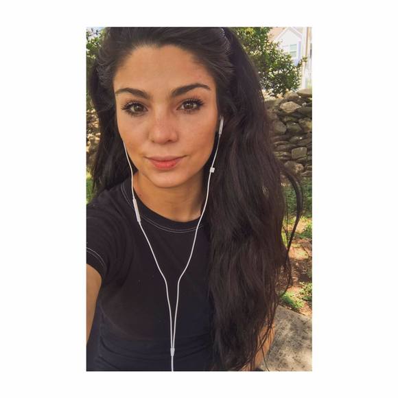 Meet your Posher, Kristen