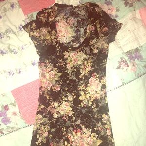 BKE rose lace top