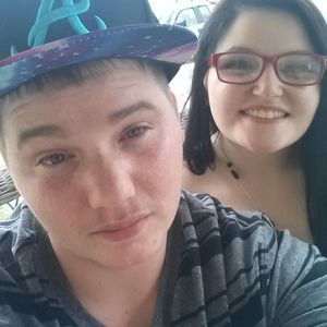 Meet your Posher, Addam