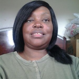 Meet your Posher, Lena