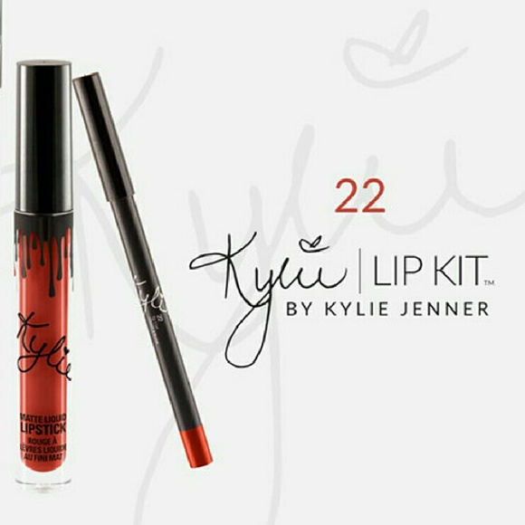 Kylie Jenner Lip Kit 22