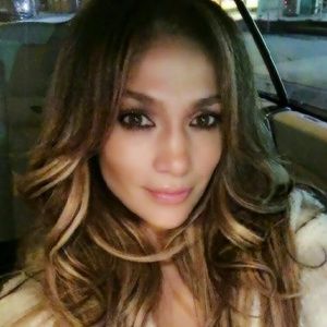 Meet your Posher, Eve