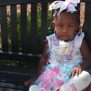 Meet your Posher, Tiffany