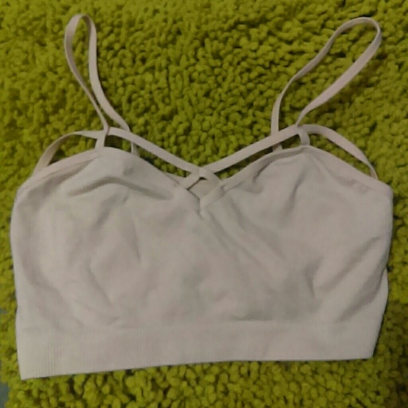 Cute nude beige crop top/sports bra - Picture 2 of 3