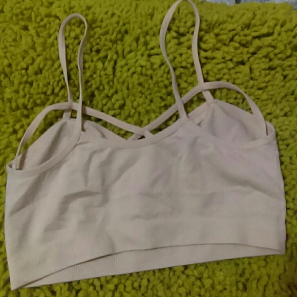 Cute nude beige crop top/sports bra - Picture 3 of 3