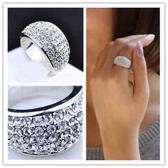 🆑 Silver and Crystal wide band - Picture 2 of 4