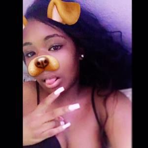 Meet your Posher, Jasmine