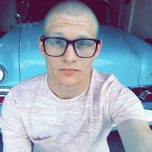 Meet your Posher, Steve