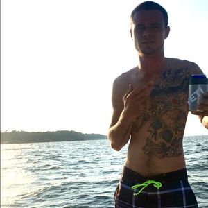 Meet your Posher, Kenneth