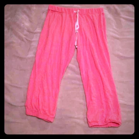 Hot pink Capri loungers