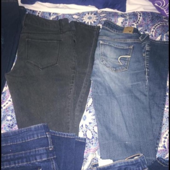 6 pairs of hollister / American eagle / forever 21 - Picture 3 of 4