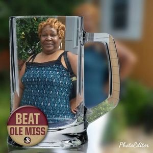 Meet your Posher, Loretta