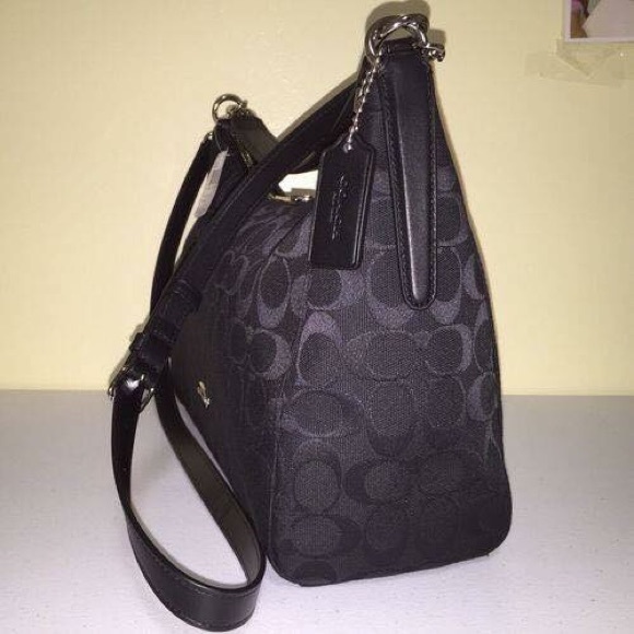 Coach - Picture 3 of 3