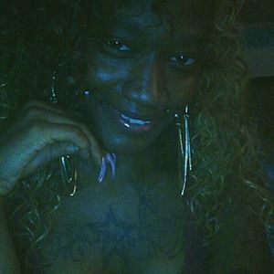 Meet your Posher, Kandi