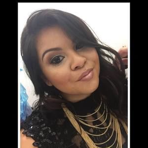 Meet your Posher, Lesly