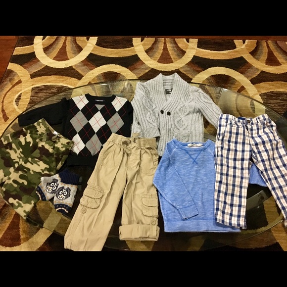 Bundle of boy clothes 12-24mo great condition