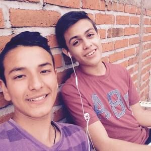 Meet your Posher, Jairo