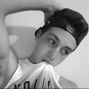 Meet your Posher, Caleb