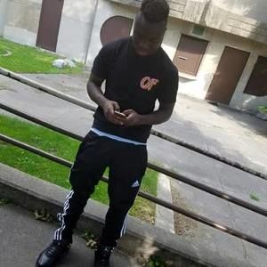 Meet your Posher, Charles