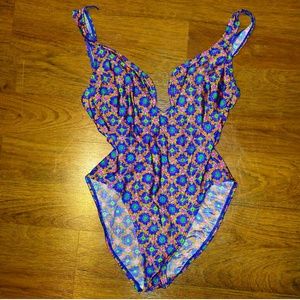 Vintage V-Cut One Piece Swimsuit