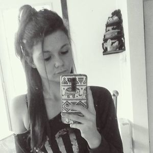 Meet your Posher, Sara