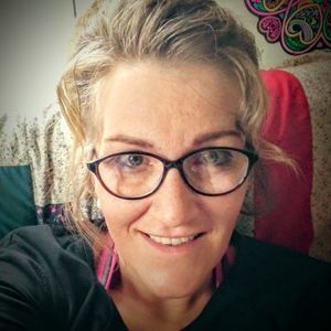 Meet your Posher, Regina