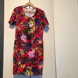 Flower 🌺 power body con dress plus size