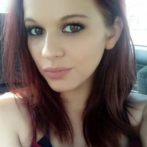 Meet your Posher, Carrie