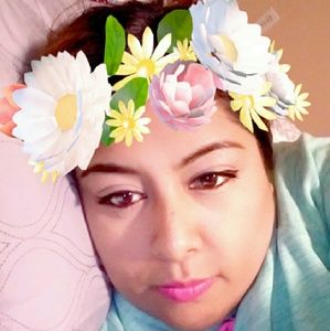 Meet your Posher, Sonia