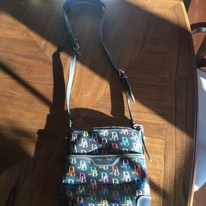 Dooney and bourke cross body purse
