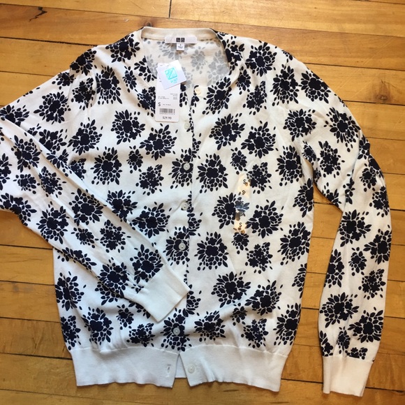 NWT Floral Cardigan - S