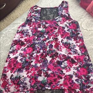 Donating soon!!! Floral dressy tank top