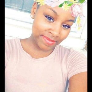 Meet your Posher, Eboni