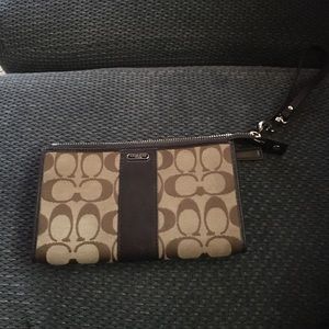 Authentic Coach Wrislet