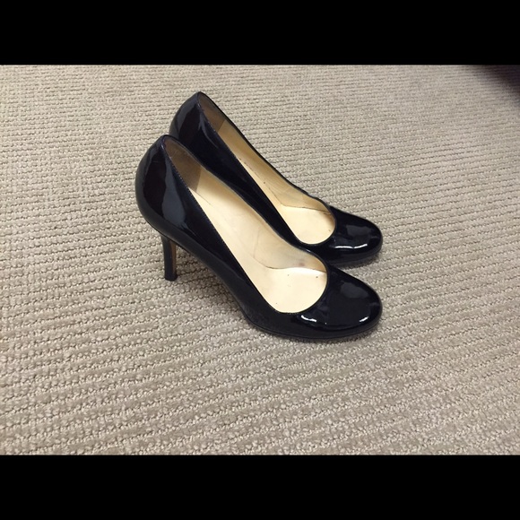 Kate Spade Karolina pump