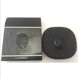 Mac Keepsakes/Beige Eyes 8 Shade EyeshadowPalette