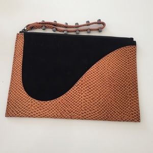 Black/Tan Clutch