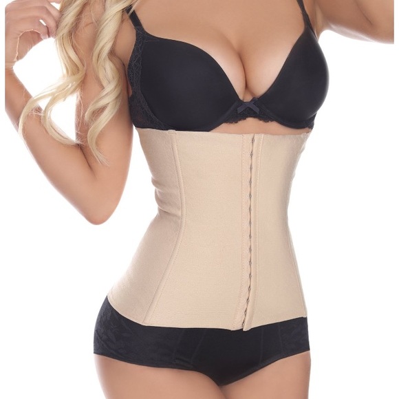 🎉 SALE 🎉 Waist Cincher/Tummy Slimmer