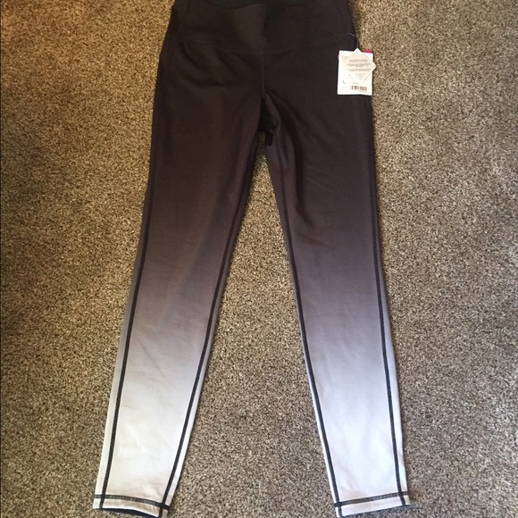 Athleta Chaturanga Running/Yoga pants. Small