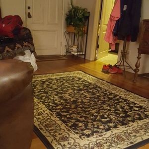 Meet your Posher, Debbie