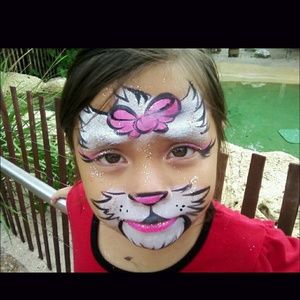 Meet your Posher, Enrique