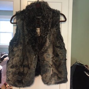 Brand new EXPRESS faux fur vest
